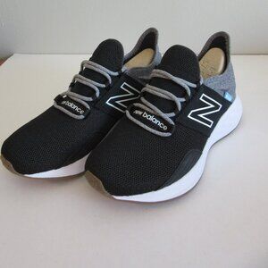 New Balance Black & Gray ROAV Fresh Foam 7.5 Wide Sneakers NEW